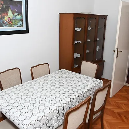 Andrea * Ντουμπρόβνικ