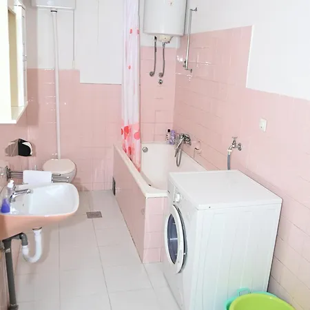 Andrea * Ντουμπρόβνικ